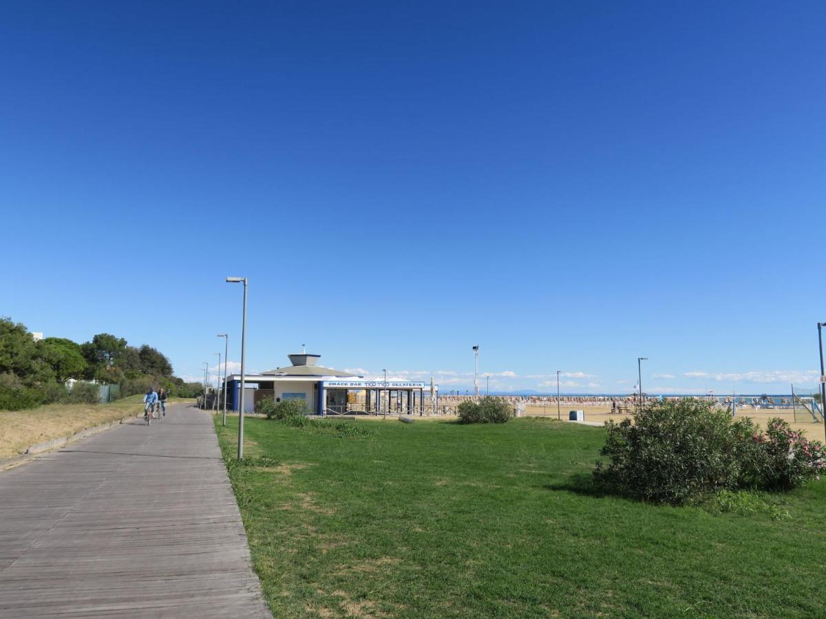Apartment Villaggio Azzurro-1 By Interhome Bibione Exterior photo